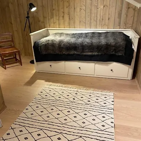 Kikut Panorama, - Sleeps 9pax, In/out - Modern 2 Floor Apartment Geilo
