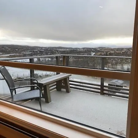 Kikut Panorama, - Sleeps 9pax, In/out - Modern 2 Floor *